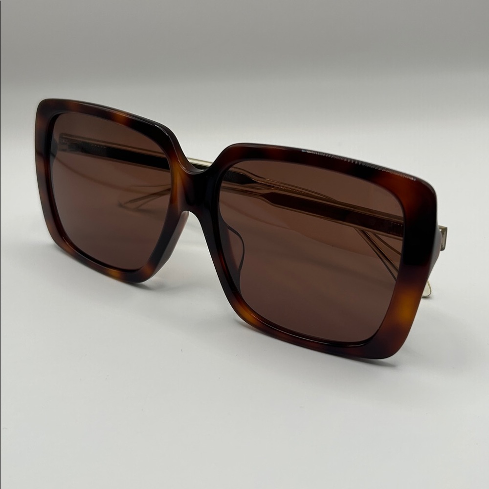 Gucci Brown Tortoise oversized Sunglasses